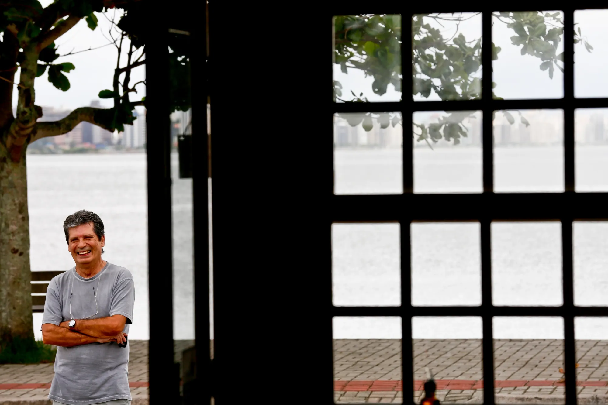 "Mãe, eu dei o linguado". Assim surgiu o irônico dicionário pt-br de Mário Prata